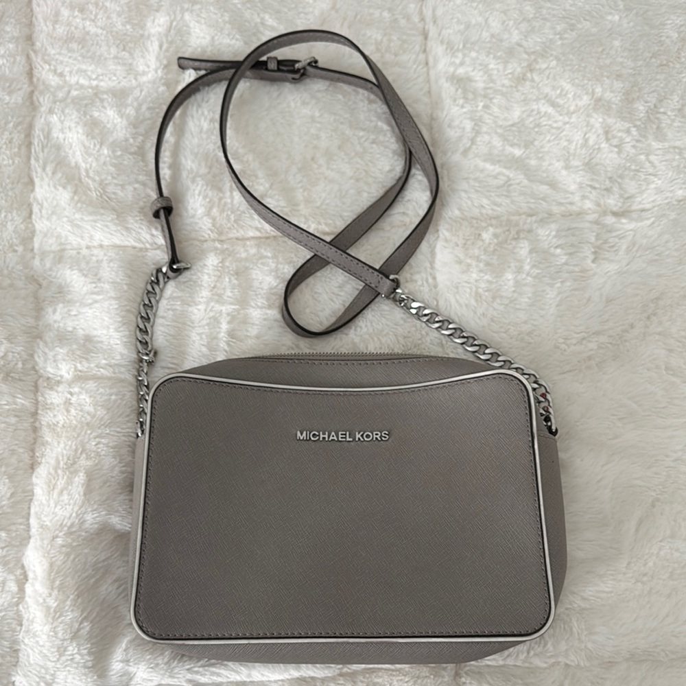 Michael Kors Jet Set Leather Crossbody Bag